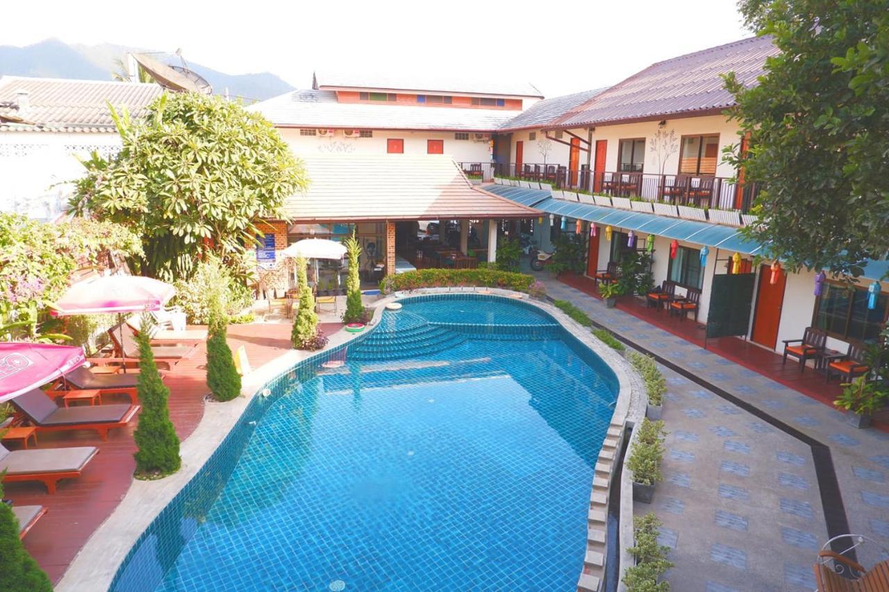 Hotel Medio De Pai
