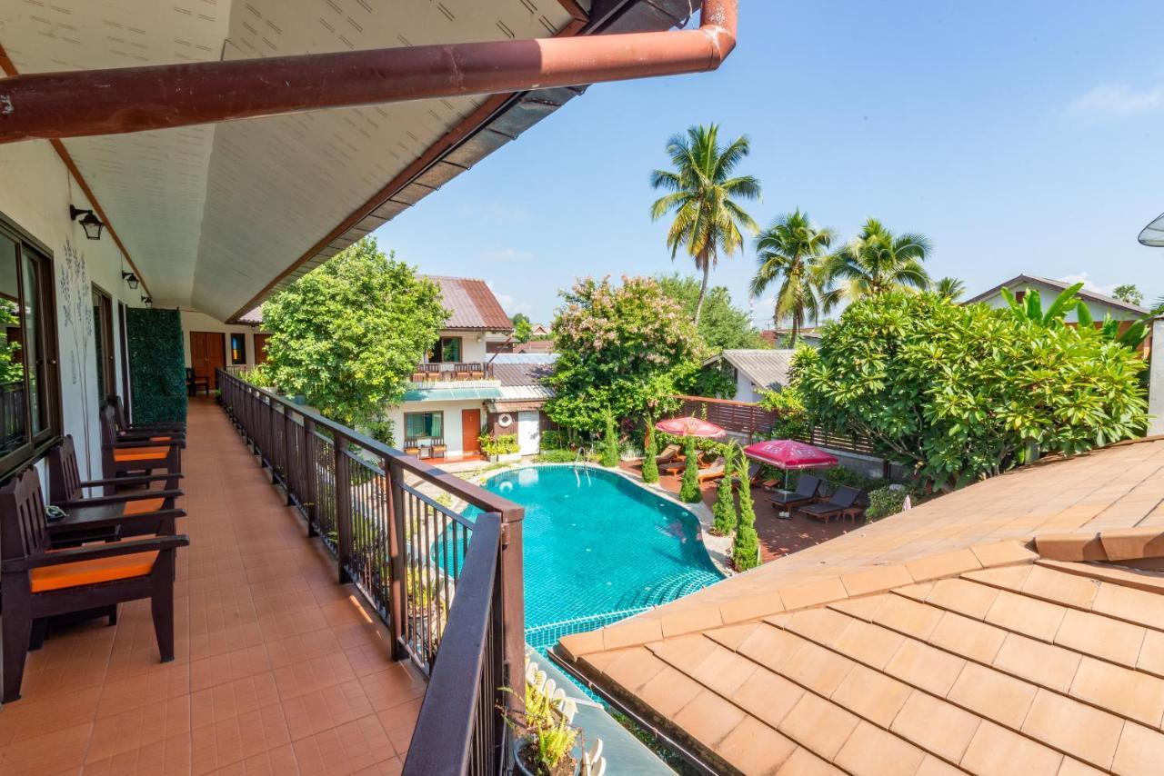 Medio De Hotel Pai