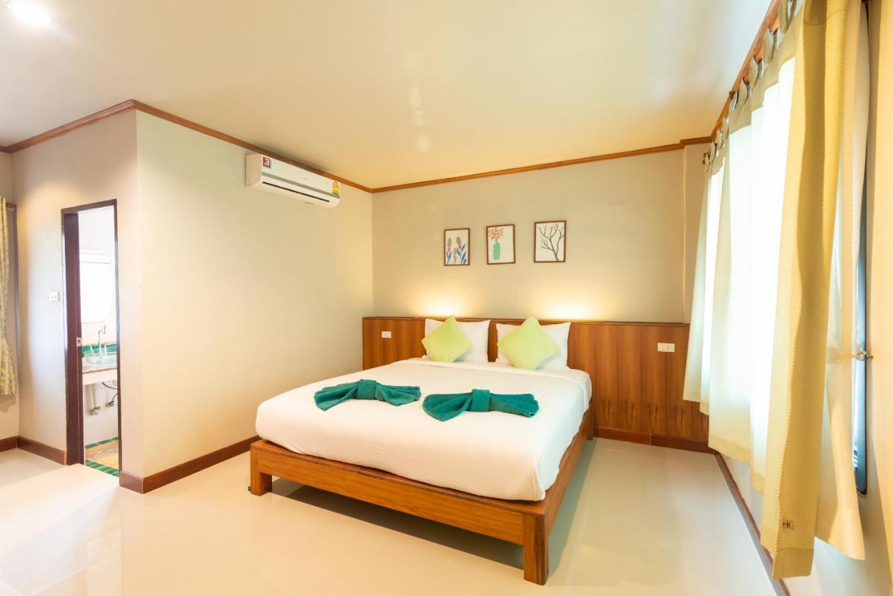 Hotel Medio De 3*